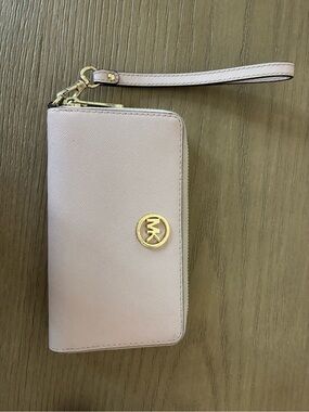 Michael Kors Light Pink Saffiano Zip Wristlet Wallet